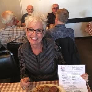 Meet your Posher, Karyn